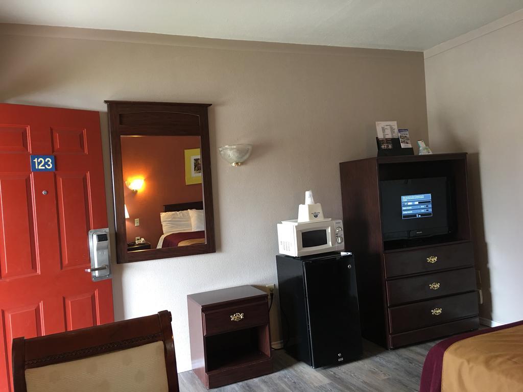 Americas Best Value Inn Ozona Extérieur photo
