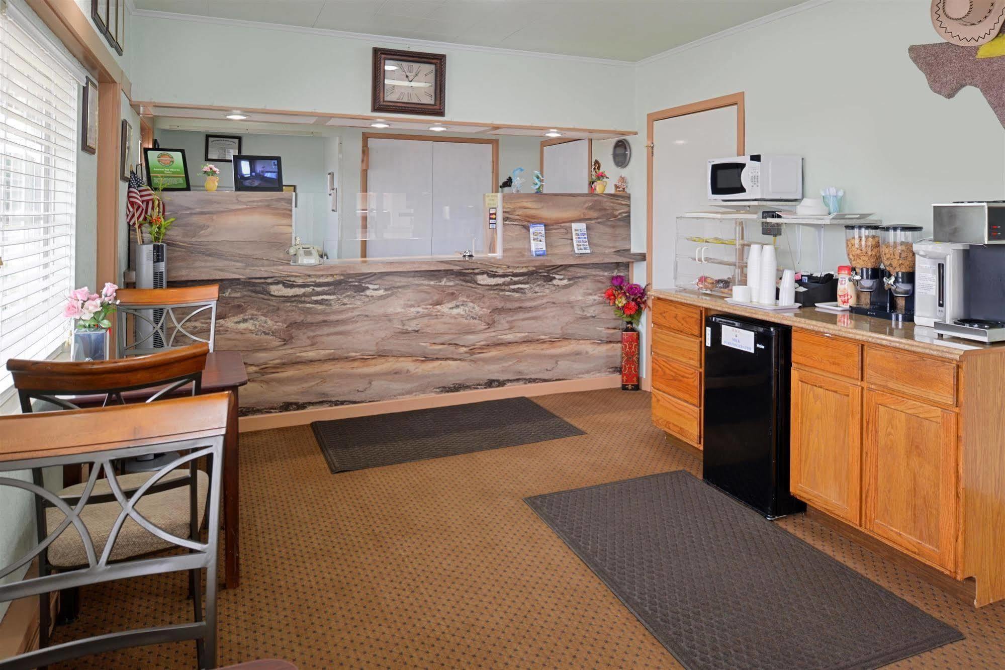 Americas Best Value Inn Ozona Extérieur photo