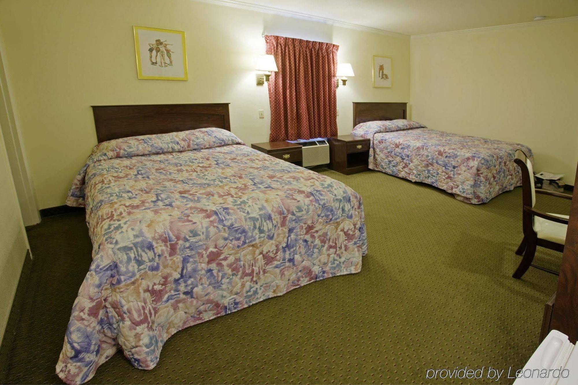 Americas Best Value Inn Ozona Extérieur photo