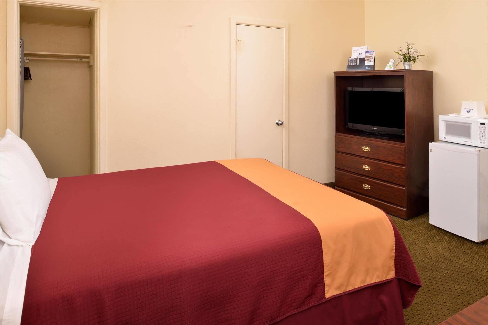 Americas Best Value Inn Ozona Extérieur photo