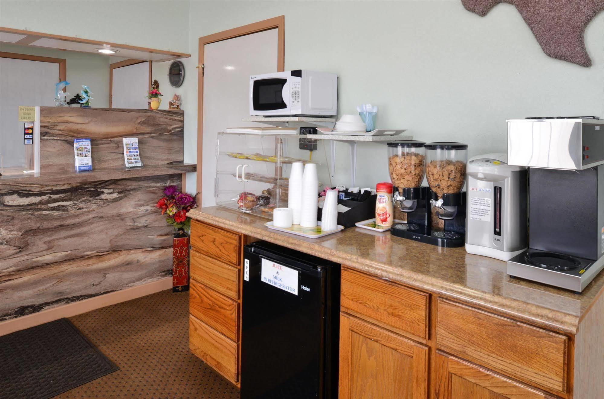 Americas Best Value Inn Ozona Extérieur photo