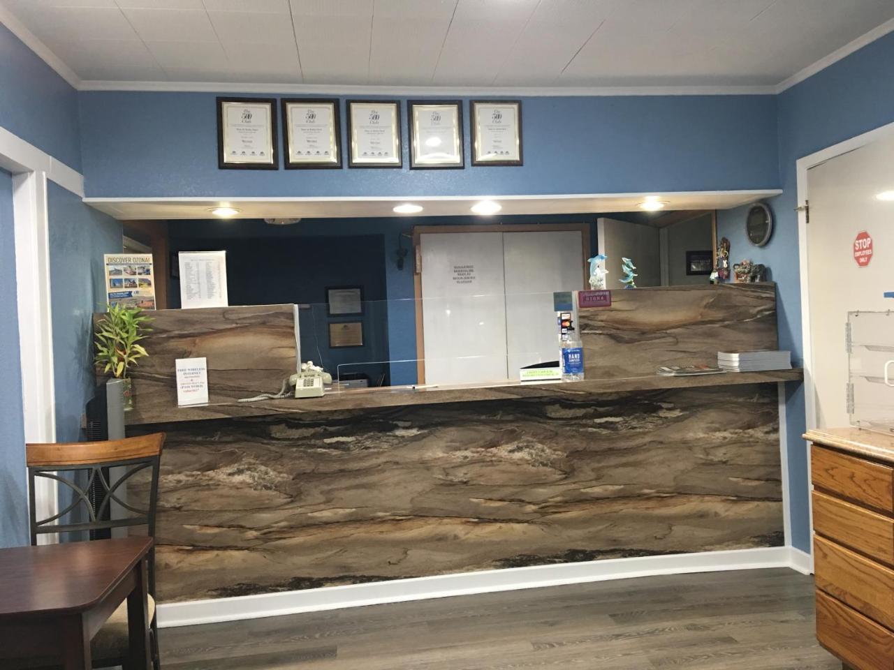 Americas Best Value Inn Ozona Extérieur photo