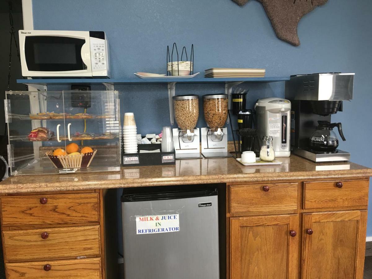 Americas Best Value Inn Ozona Extérieur photo
